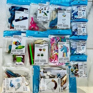 12 Kids Art Crafts Kits